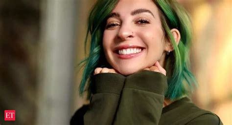 gabbie hanna net worth|TikTok star Gabbie Hanna bio, ethnicity, boyfriend, age, height,。